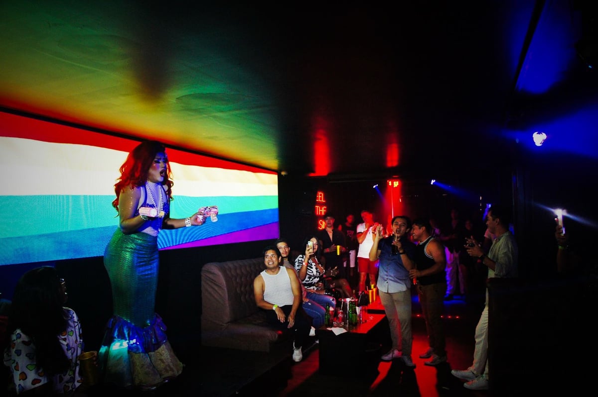 Galería Sins Night Club - SinsNightclub10